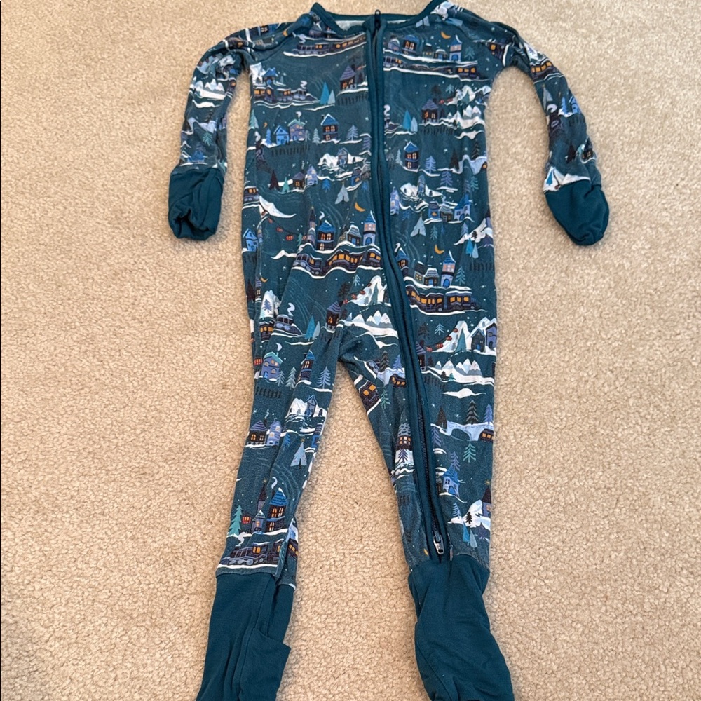 Little sleepies polar express zippy